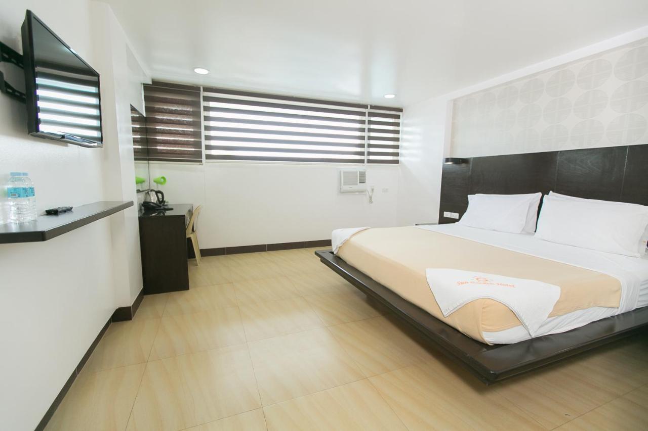 Sun Garden Hotel Tarlac Luaran gambar